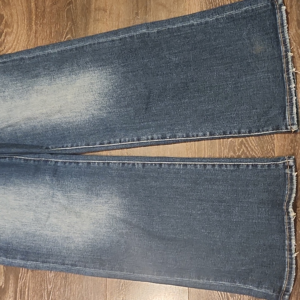 NWT! RISEN HIGH RISE TUMMY CONTROL WIDE LEG JEANS, 12/13 (31) - Picture 8 of 14